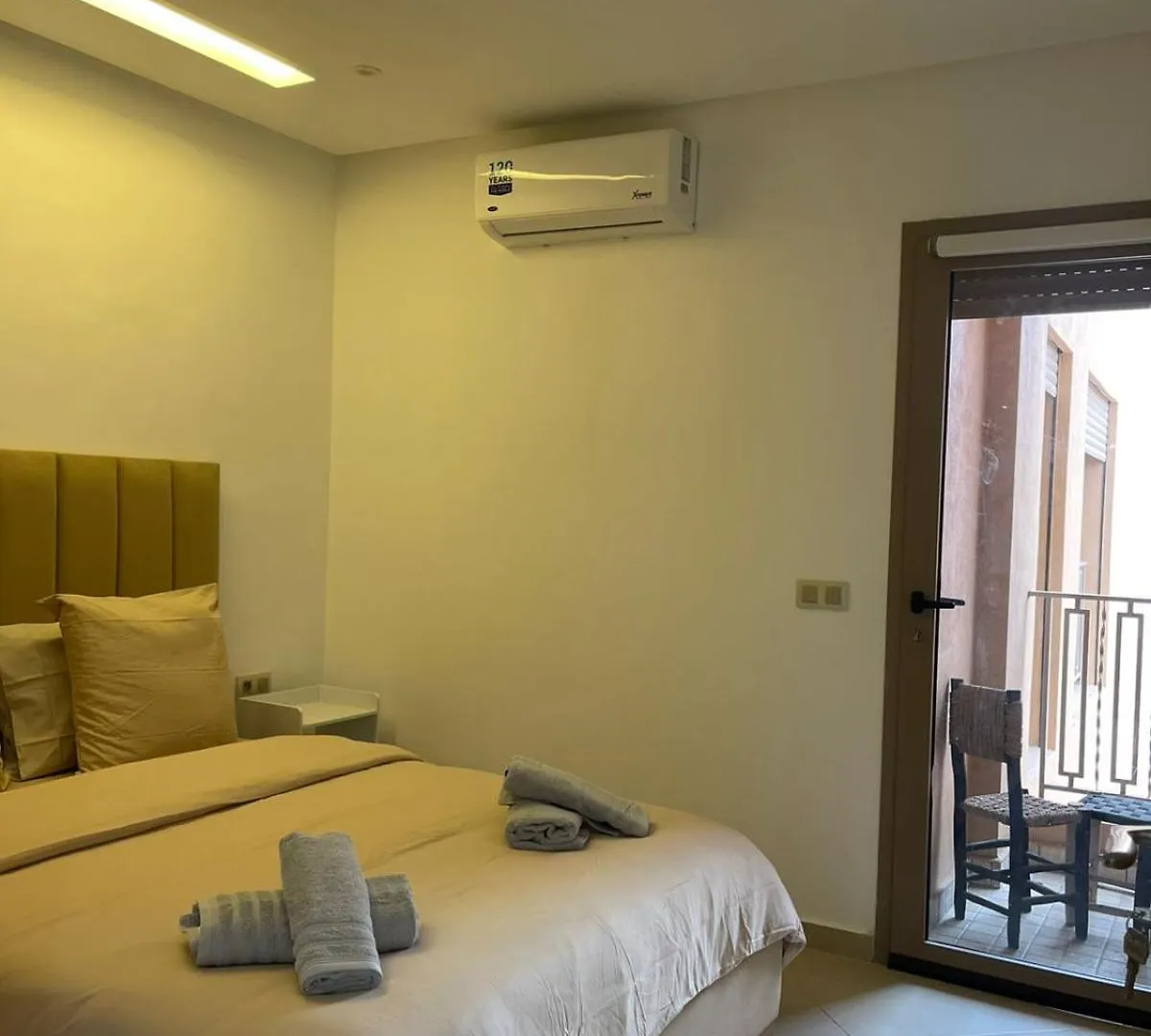 Logement F2 Neuf Gueliz Gare 마라케시